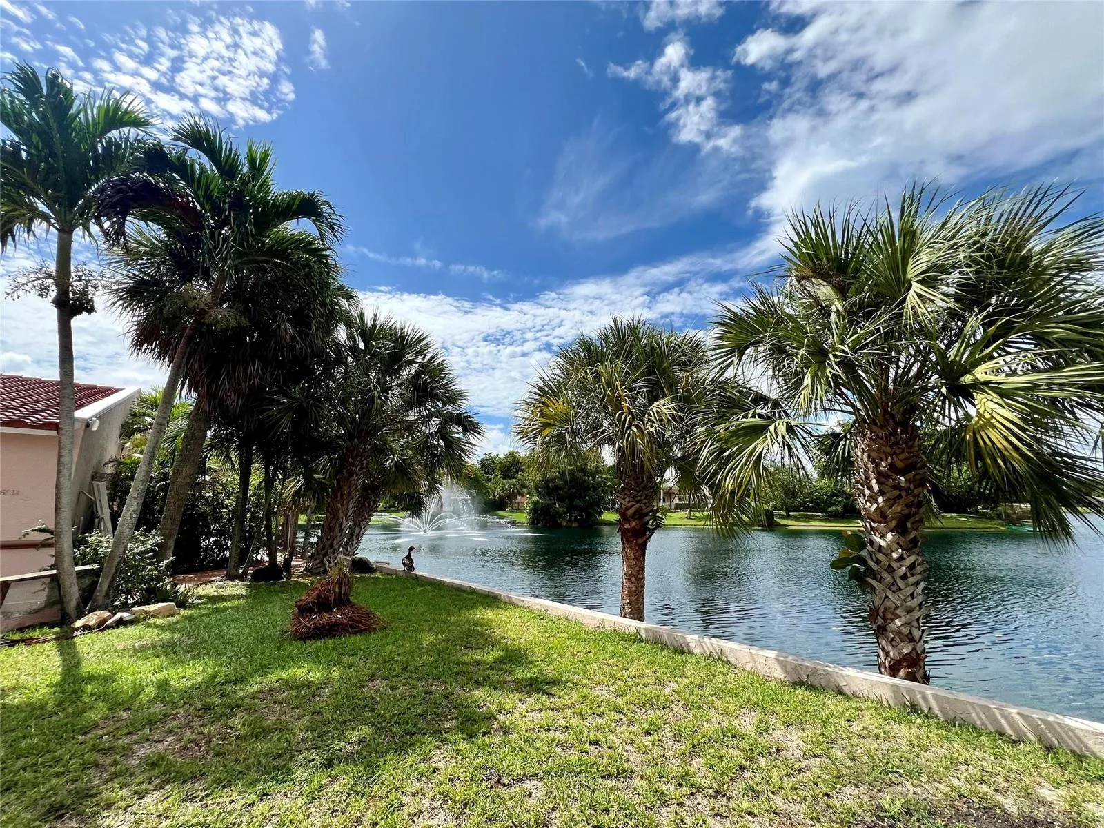 6914 Holly Road, Miami Lakes, FL 33014