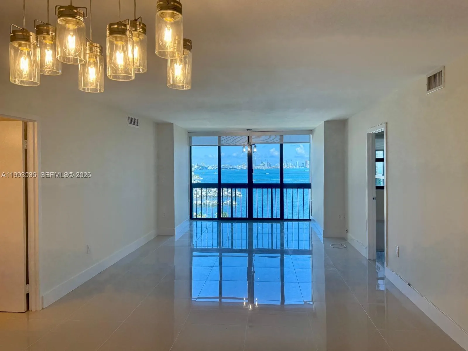 2333 Brickell Ave # 1407, Miami, FL 33129