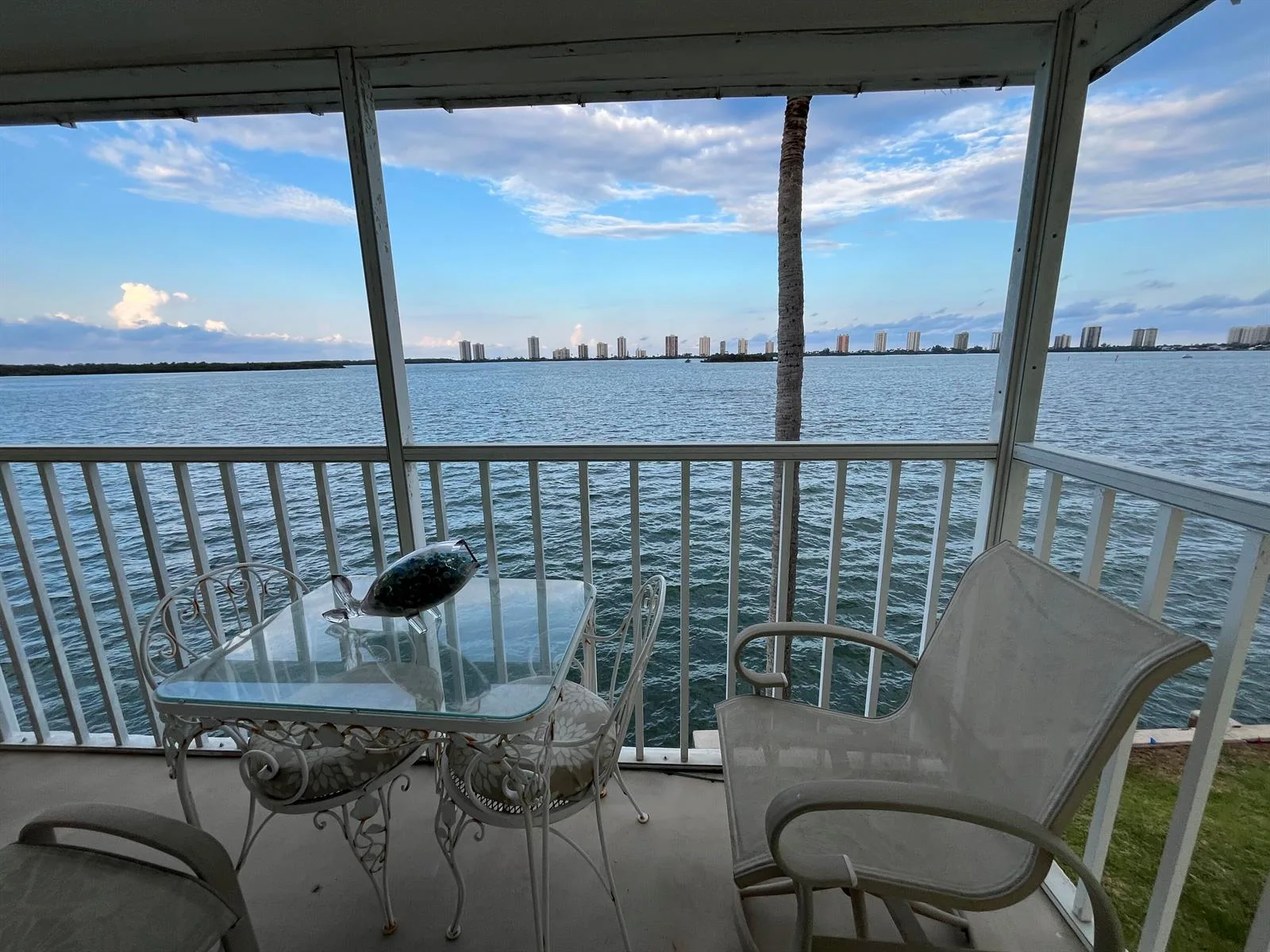 101 Doolen Court # 305, North Palm Beach, FL 33408