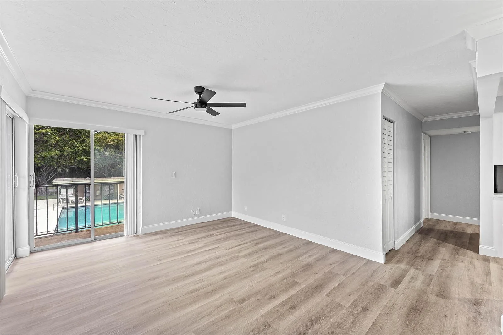 1866 Fairview Villas Drive # 3, Palm Springs, FL 33406 photo 7