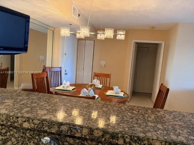 Yacht Club at Aventura – photo 17