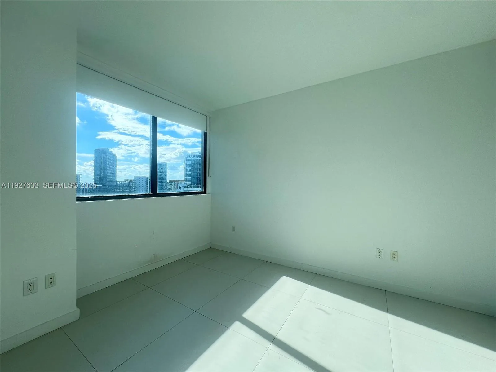 501 NE 31st St # 1009, Miami, FL 33137 photo 13