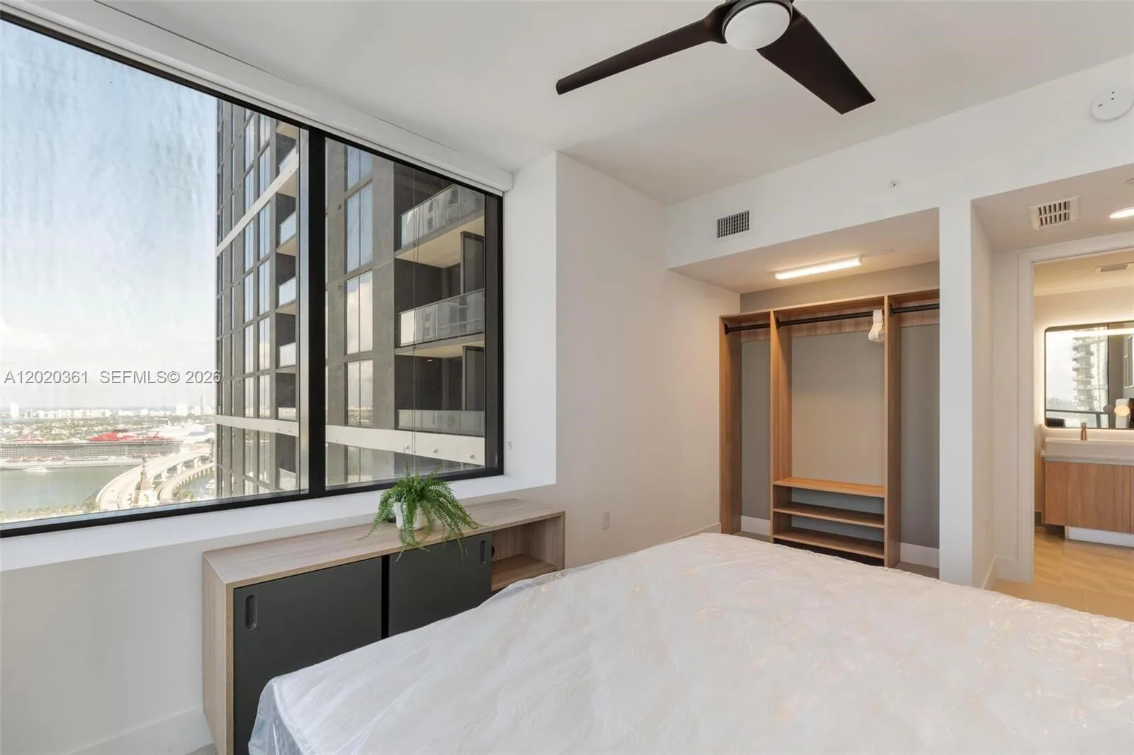 601 ne 1st ave # 2801, Miami, FL 33132 photo 10