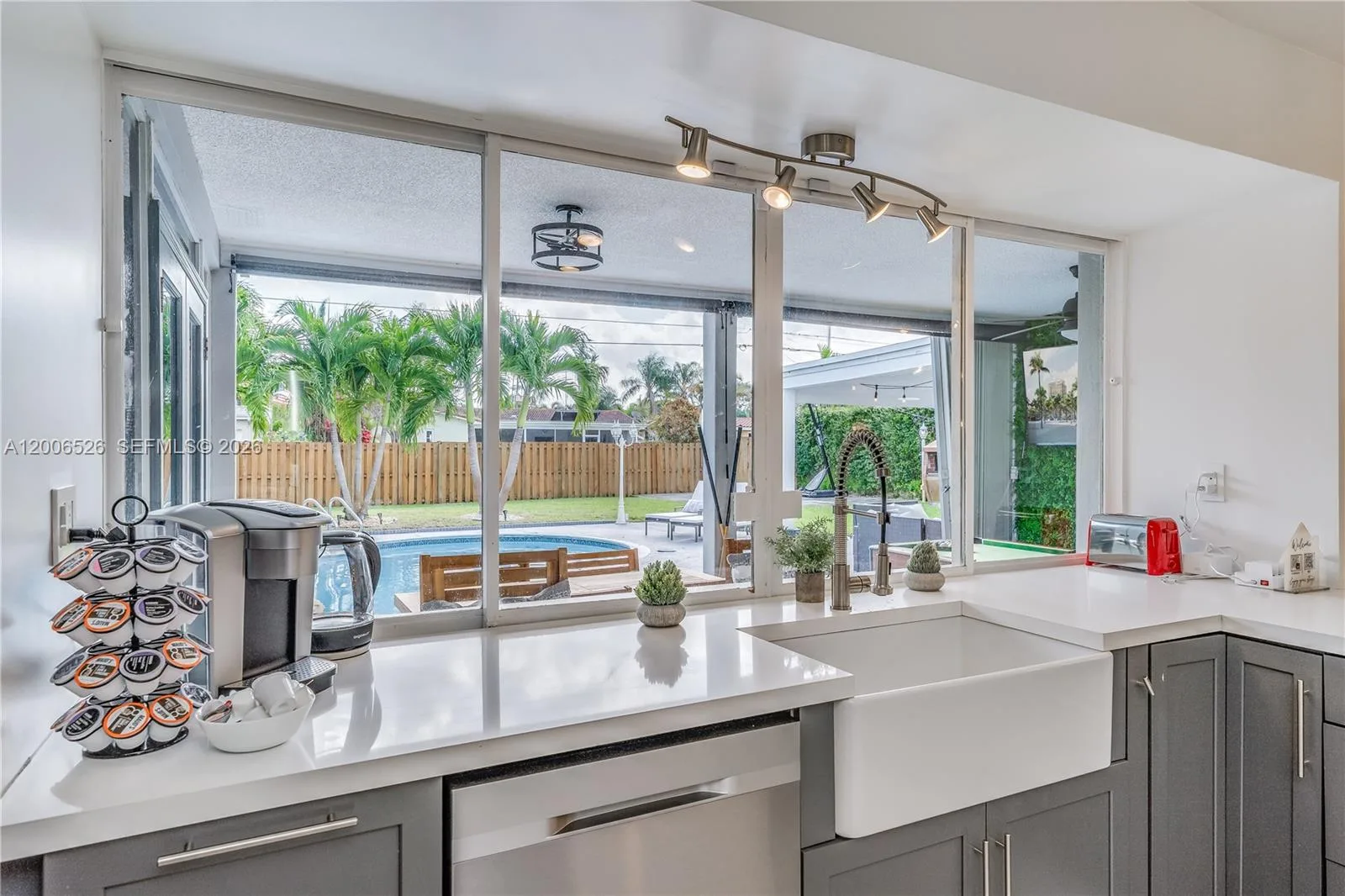4212 Van Buren St # 0, Hollywood, FL 33021 photo 13