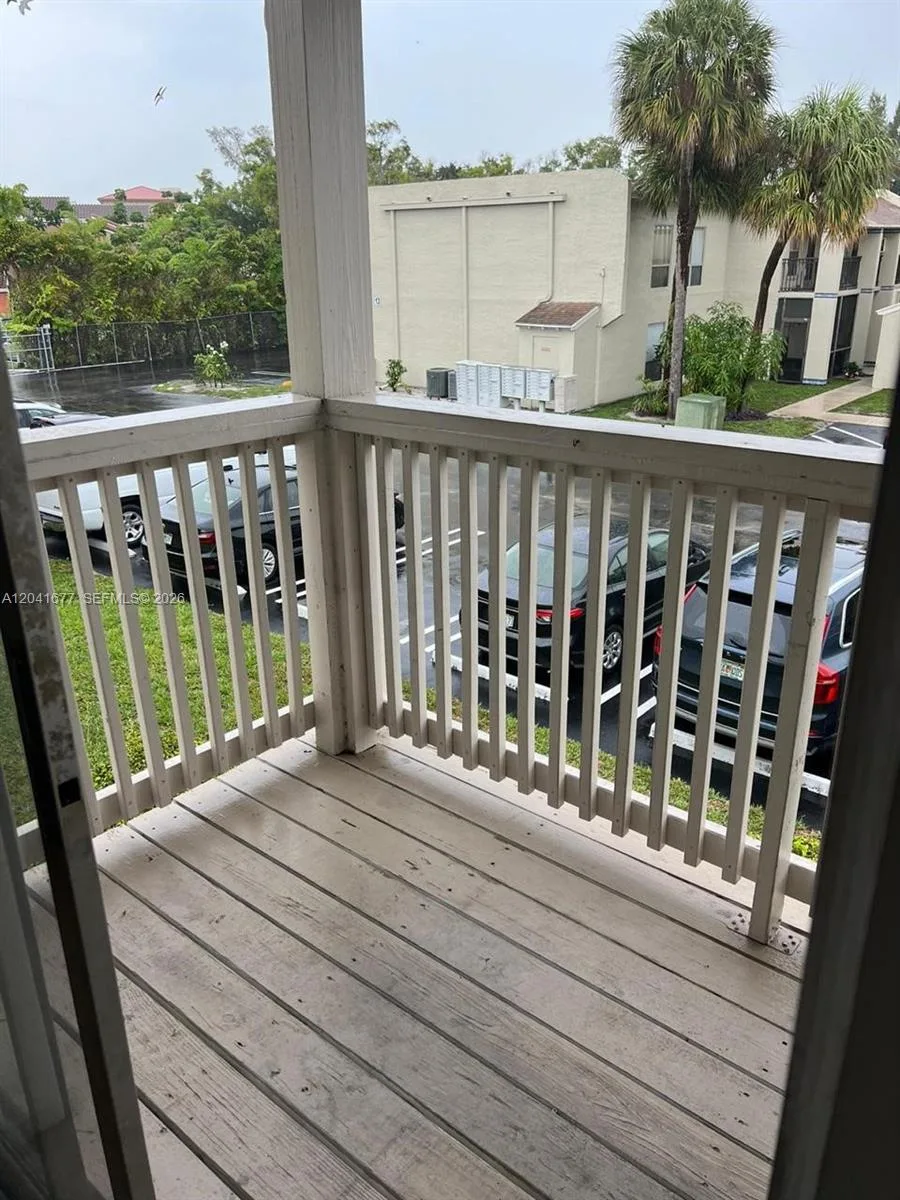 1500 N Congress Ave # B44, West Palm Beach, FL 33401