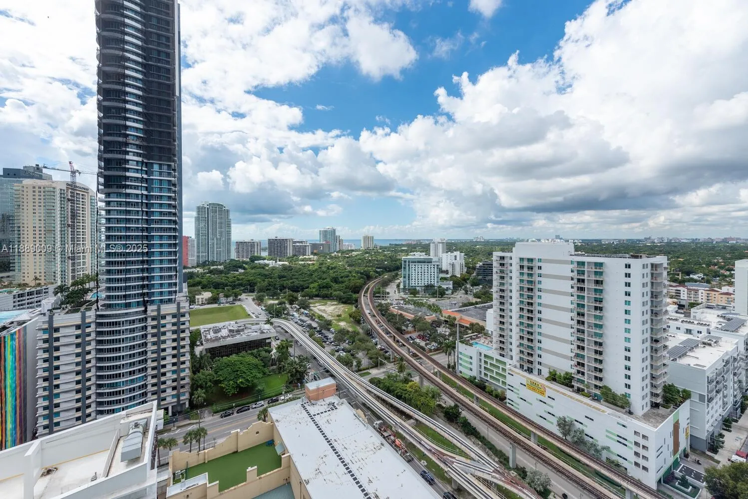 79 SW 12th St # 2605-S, Miami, FL 33130 photo 4