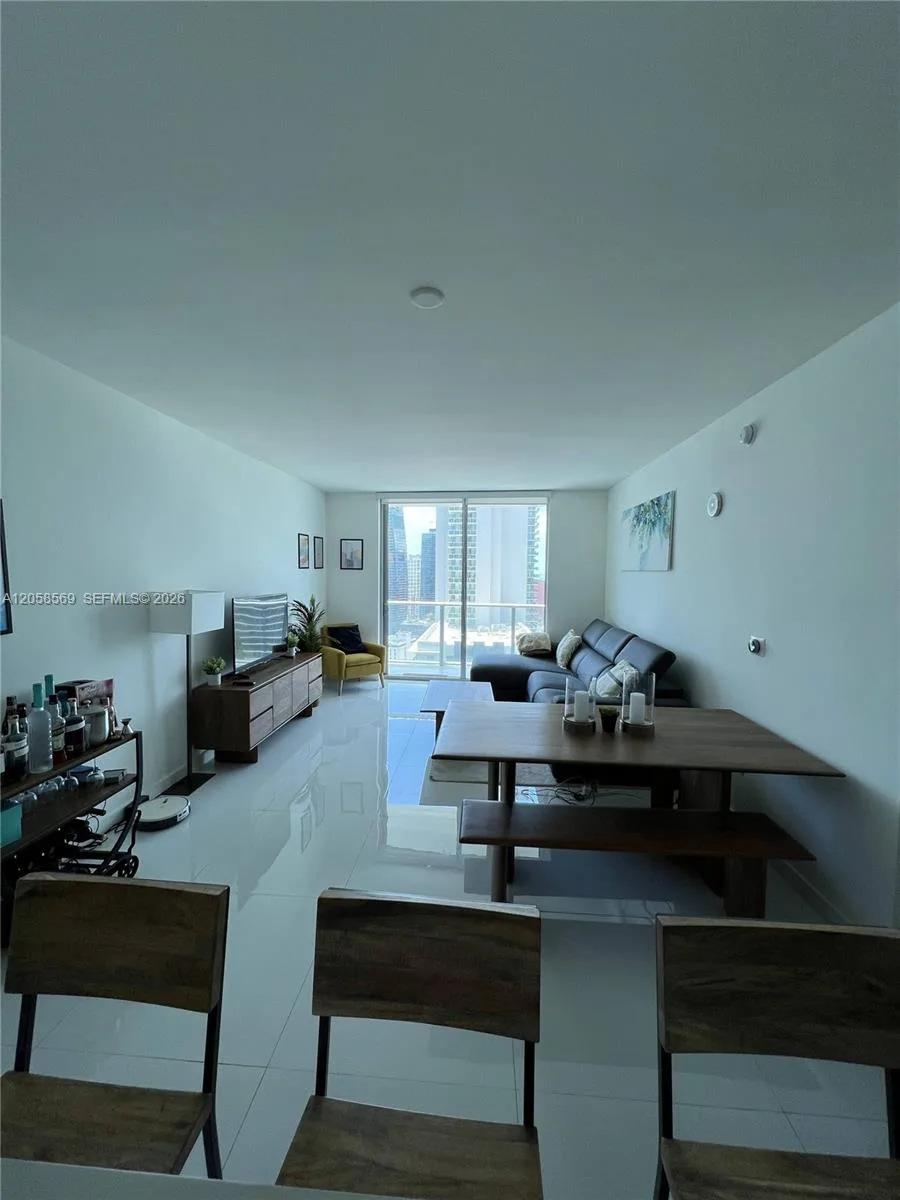 1100 S Miami Ave # 2904, Miami, FL 33130 photo 2