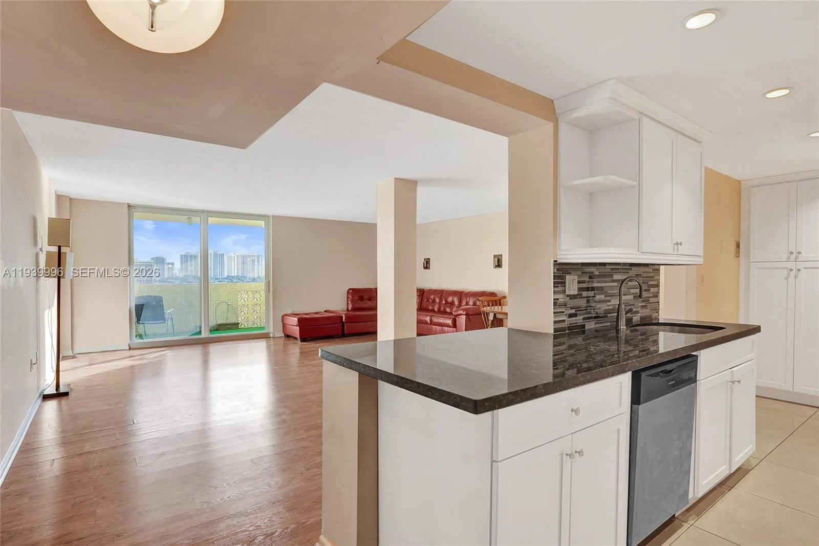 1833 S Ocean Dr # 906, Hallandale Beach, FL 33009 photo 12