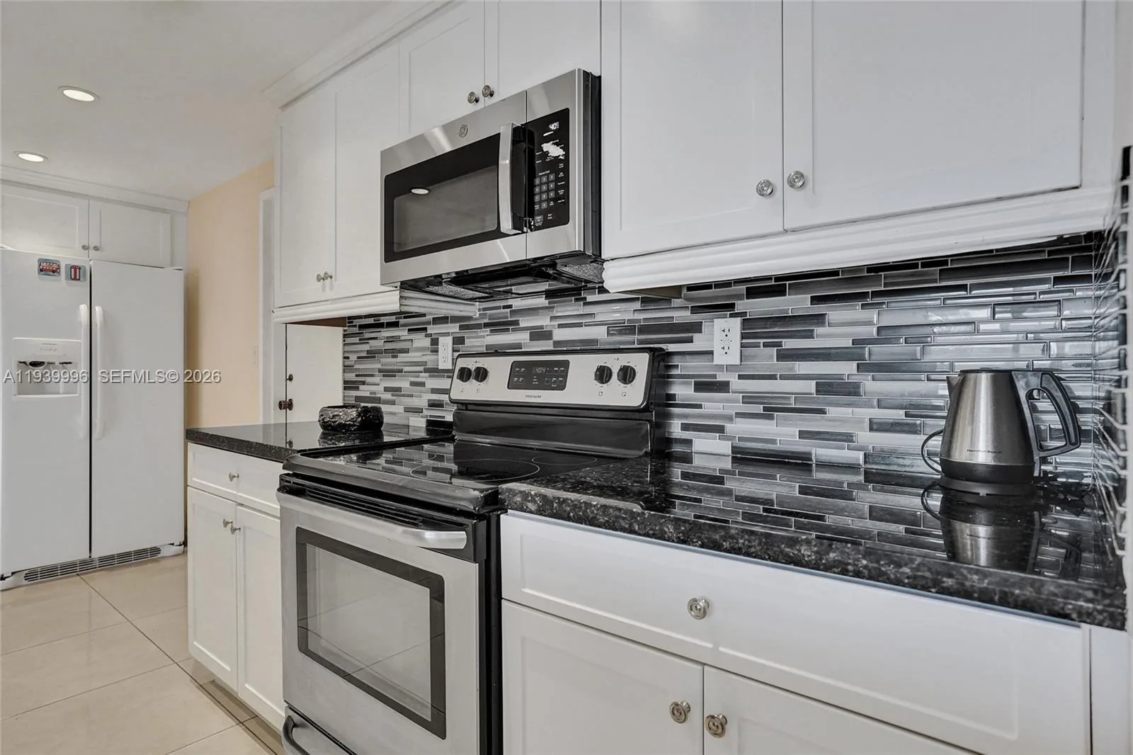 1833 S Ocean Dr # 906, Hallandale Beach, FL 33009 photo 13