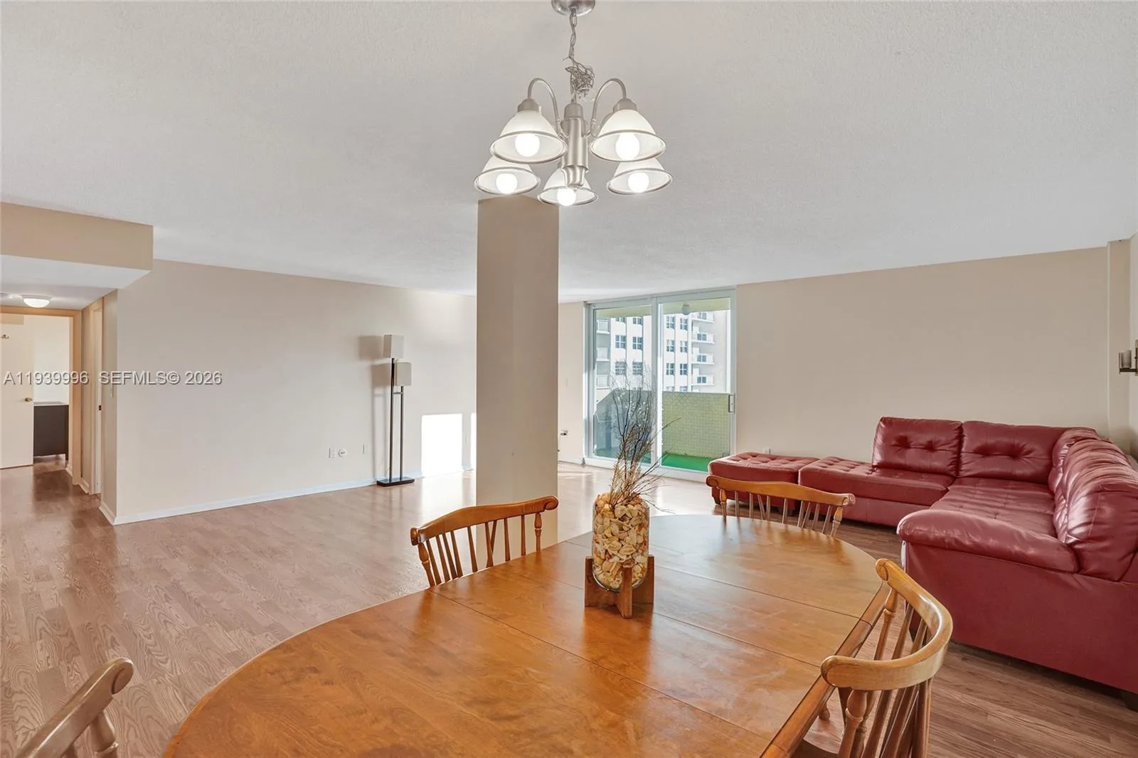 1833 S Ocean Dr # 906, Hallandale Beach, FL 33009 photo 9