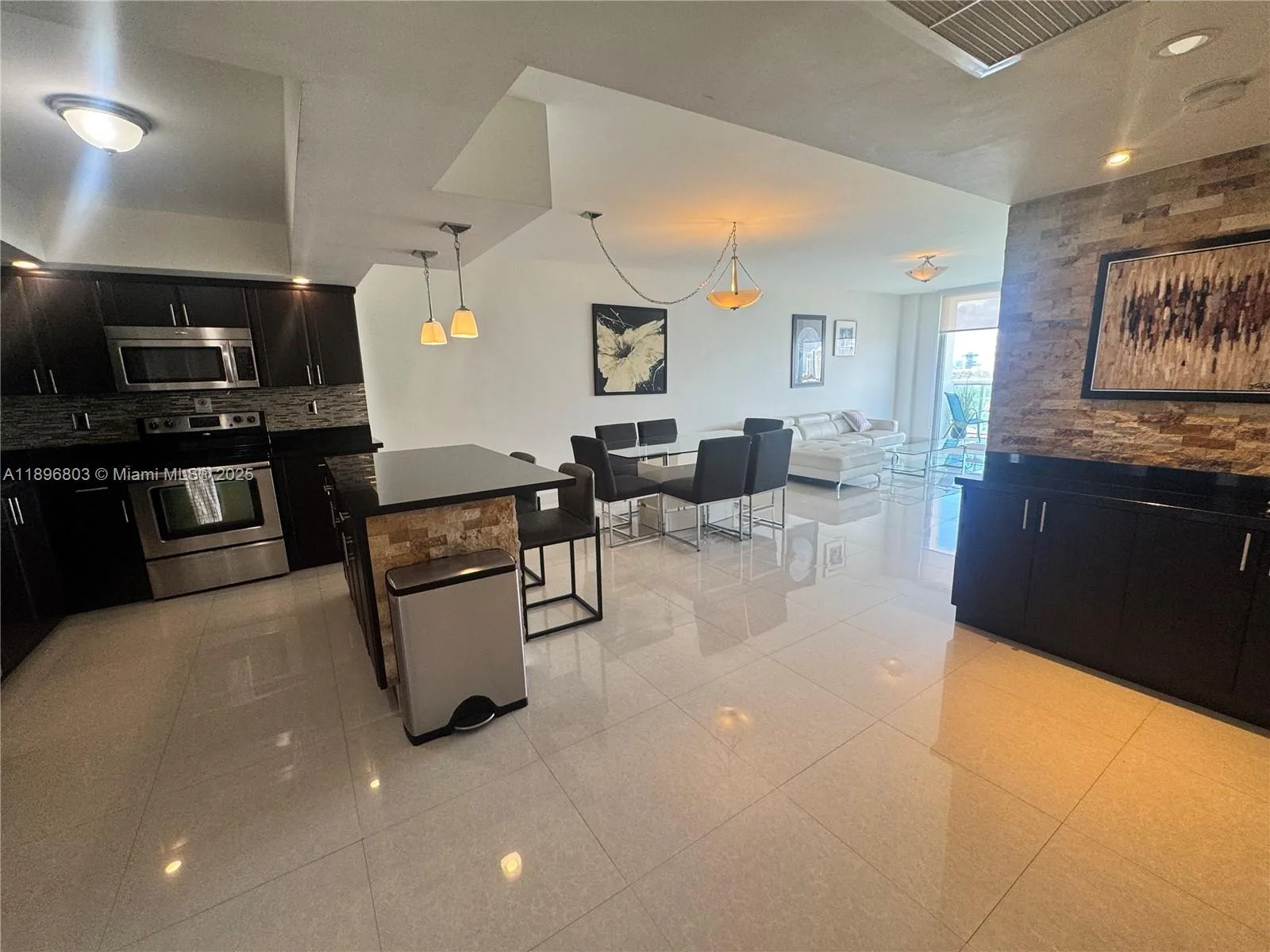 19370 Collins Ave # 1520, Sunny Isles Beach, FL 33160 photo 7