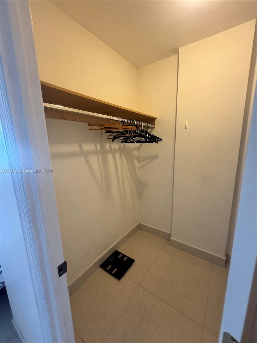 19370 Collins Ave # 1520, Sunny Isles Beach, FL 33160 photo 9