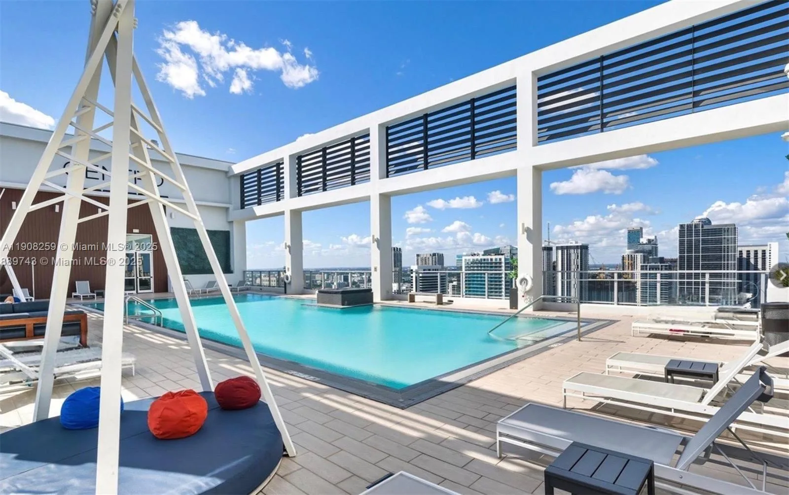 151 SE 1st St # 903, Miami, FL 33131 photo 8