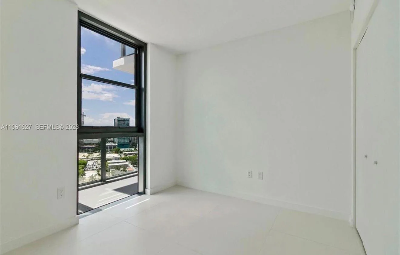 501 NE 31st St # 1808, Miami, FL 33137 photo 2