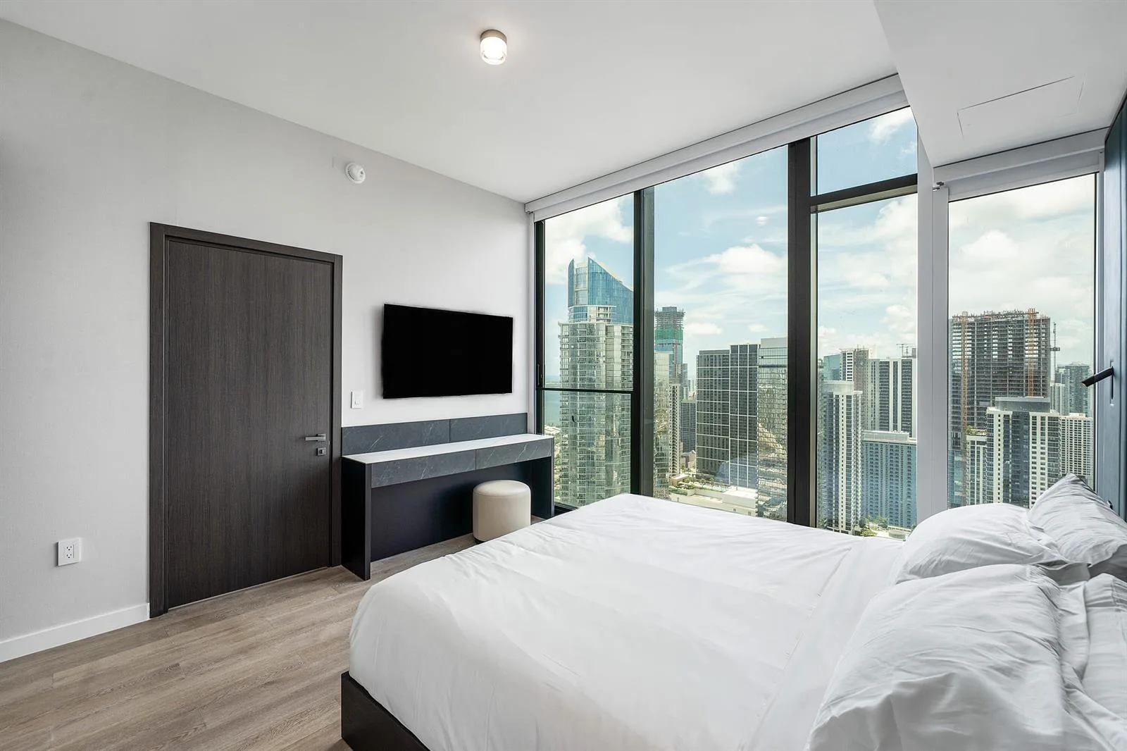 20 NE 11th Street # 4805, Miami, FL 33132 photo 13