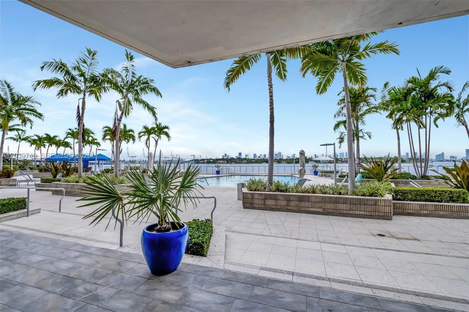 800 West Ave # 533, Miami Beach, FL 33139