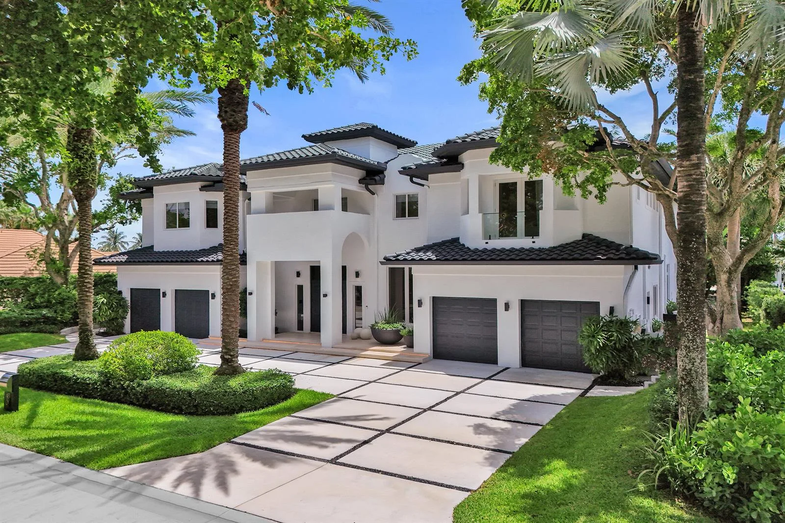 30 S COMPASS Drive, Fort Lauderdale, FL 33308 photo 3