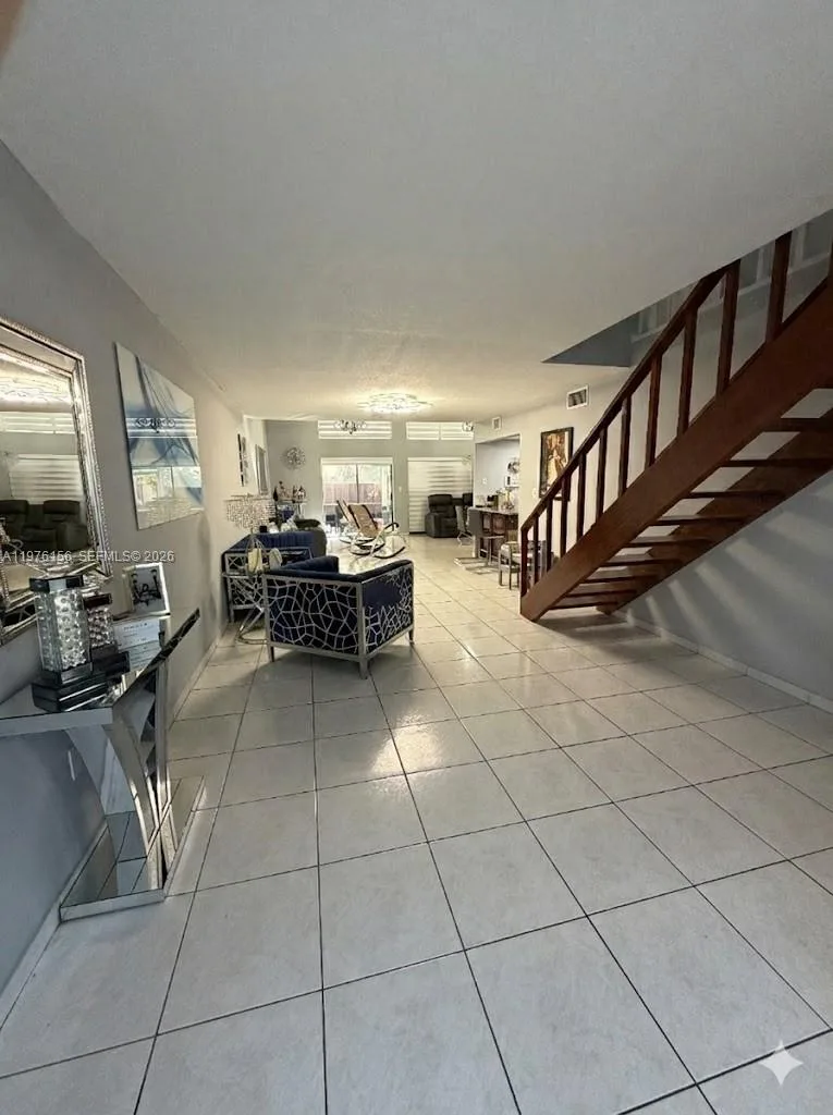 8408 NW 8th St # 8408, Miami, FL 33126 photo 5