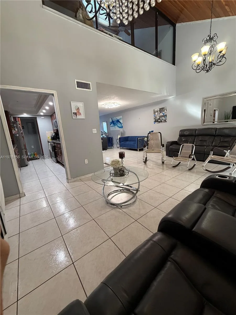 8408 NW 8th St # 8408, Miami, FL 33126 photo 9