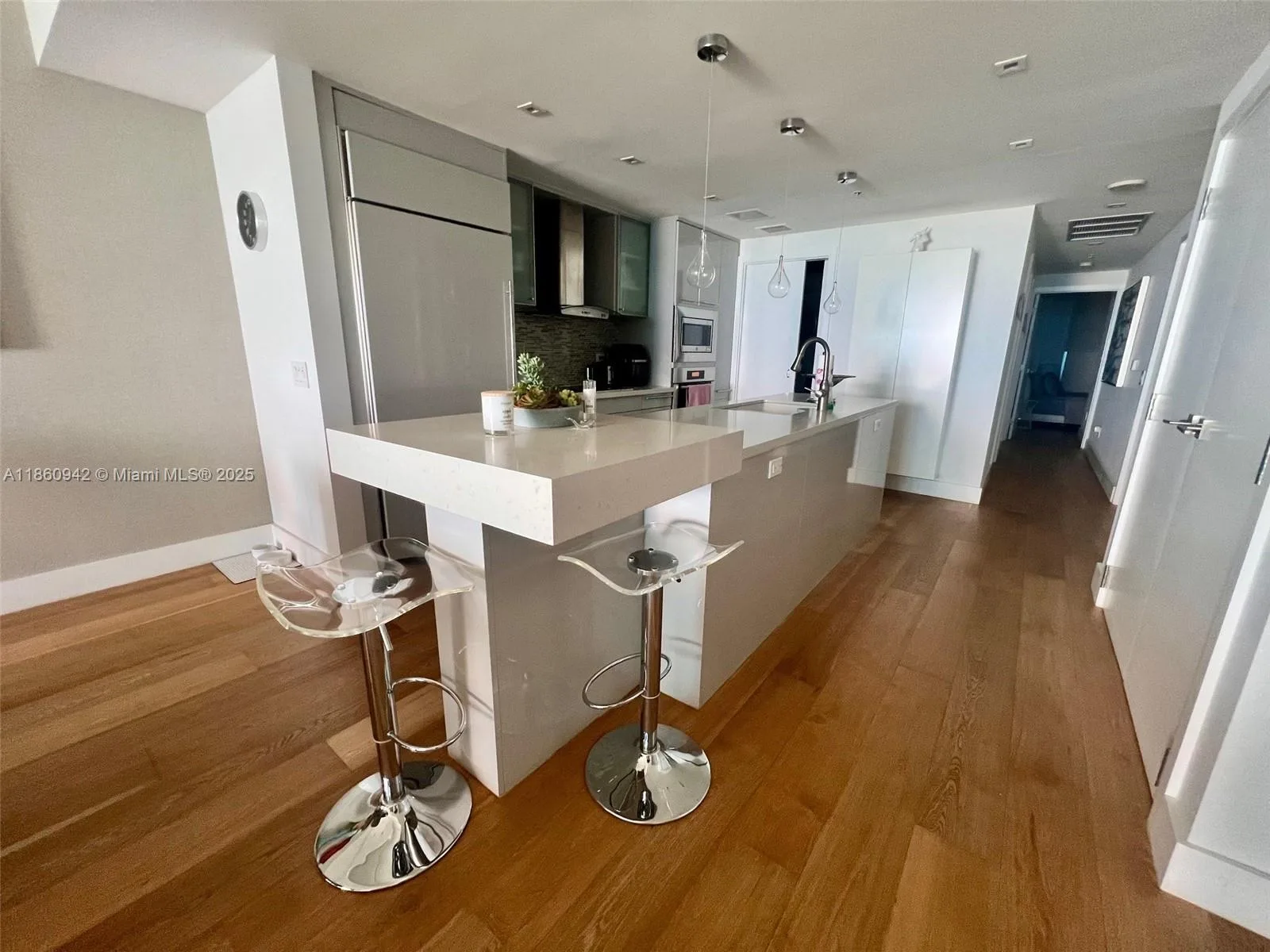 3801 Collins Ave # 705, Miami Beach, FL 33140 photo 6