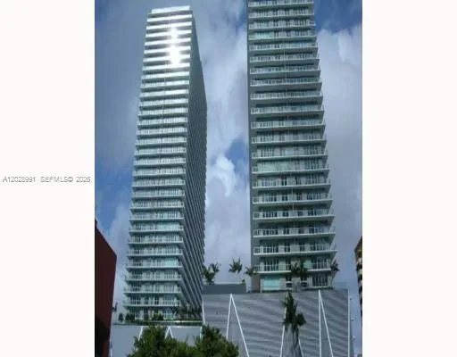 1111 SW 1st Ave # 2718-N, Miami, FL 33130