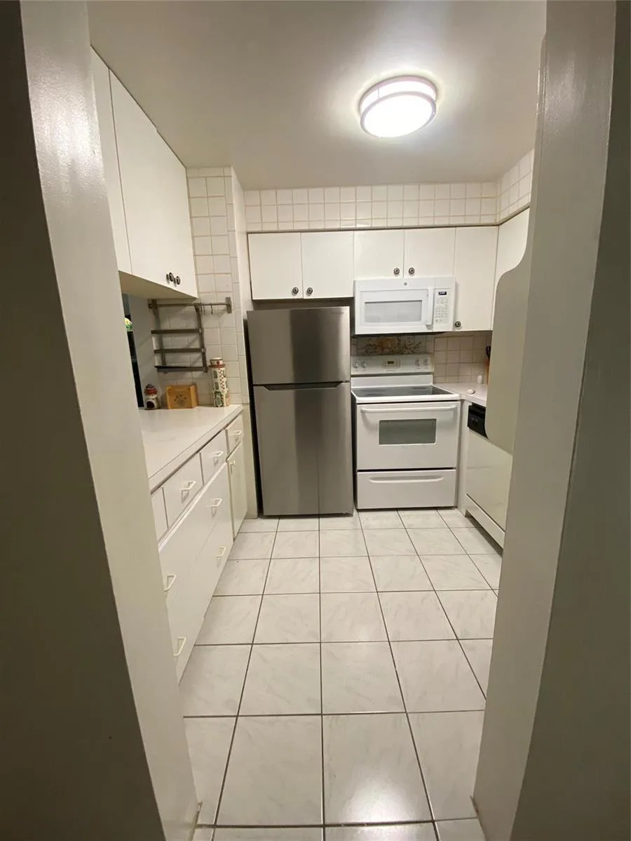 6505 Winfield Boulevard # B-5, Margate, FL 33063 photo 4