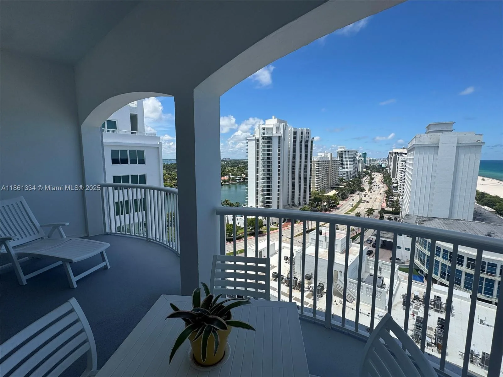 5401 Collins Ave # 1509, Miami Beach, FL 33140 photo 2