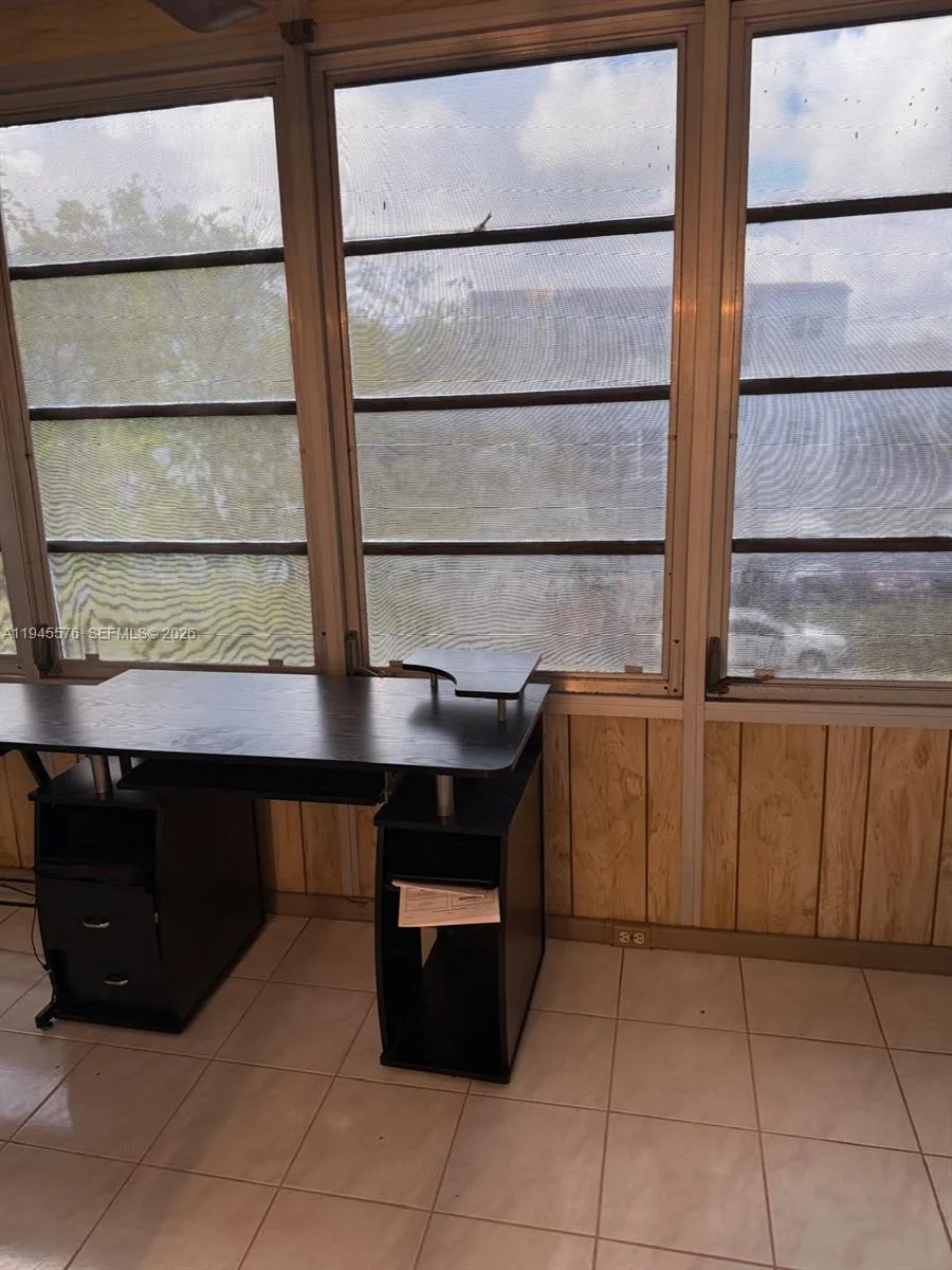 2850 Somerset Dr # 309L, Lauderdale Lakes, FL 33311 photo 12