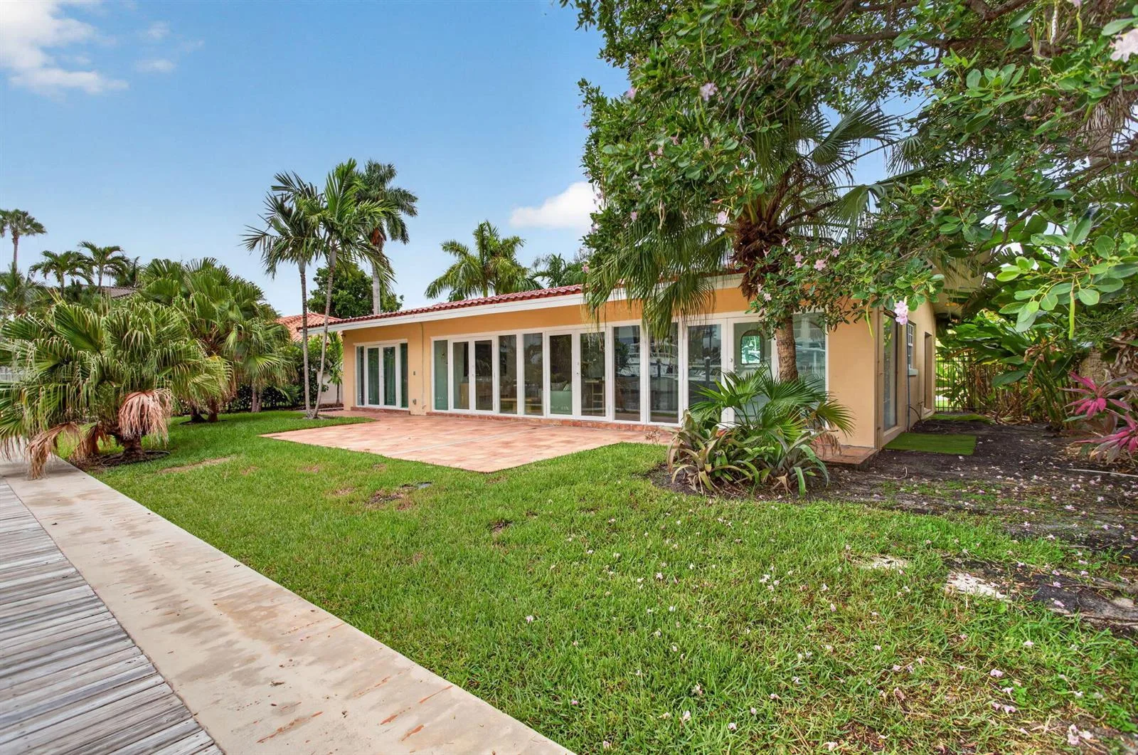 1390 E Terra Mar Drive, Pompano Beach, FL 33062 photo 6