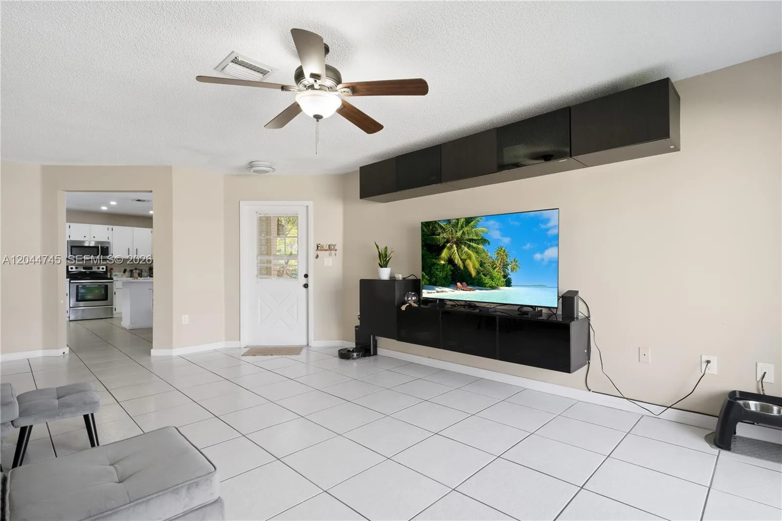 14606 SW 122nd Pl # 14606, Miami, FL 33186 photo 4