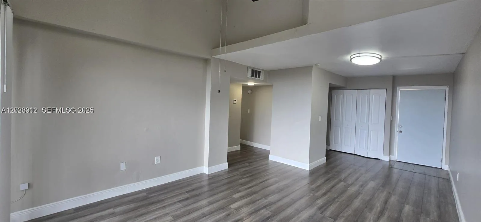 8870 Fontainebleau Blvd # 502, Miami, FL 33172 photo 4