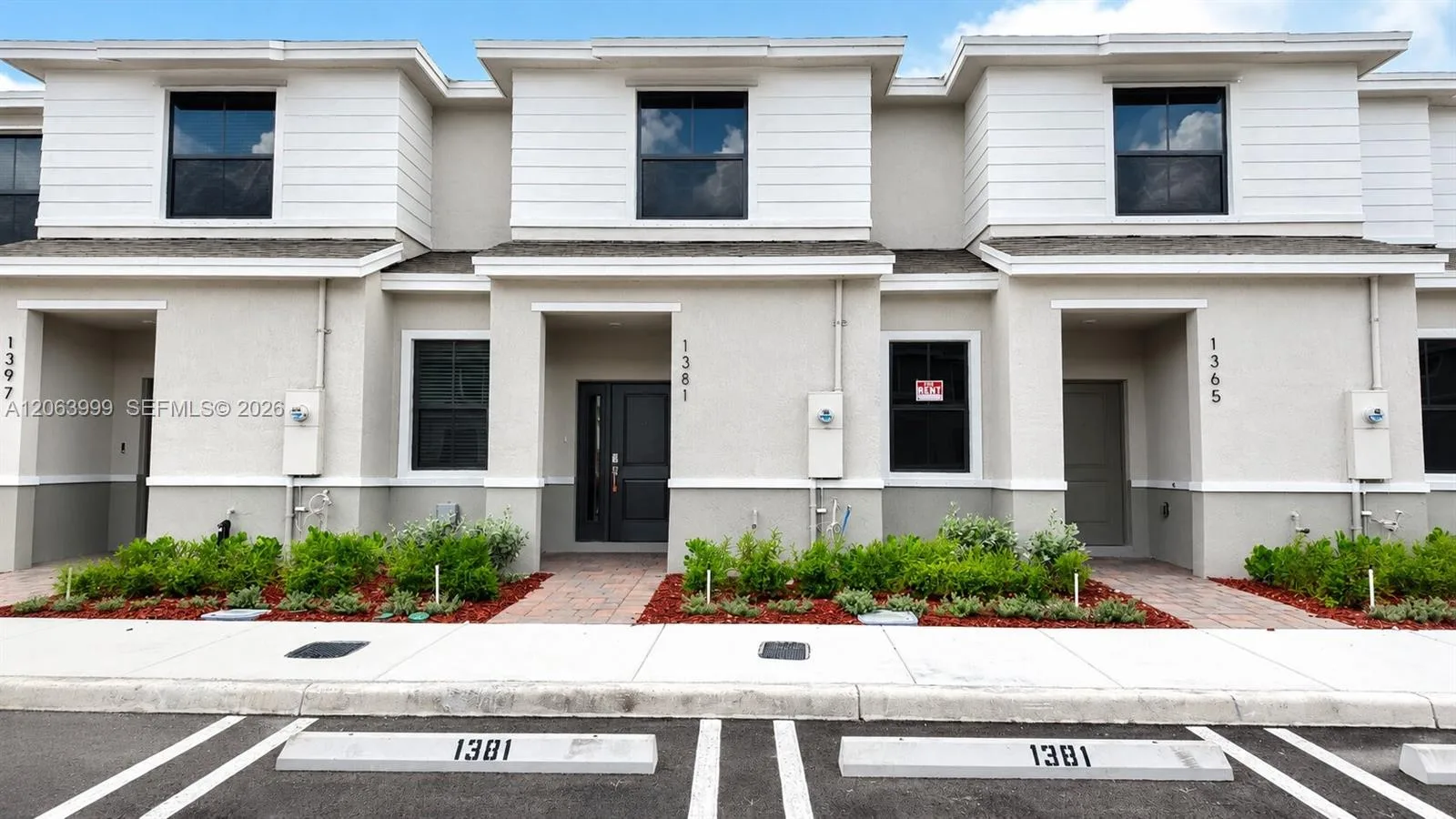 1381 NE 4th Ave # 1381, Florida City, FL 33034