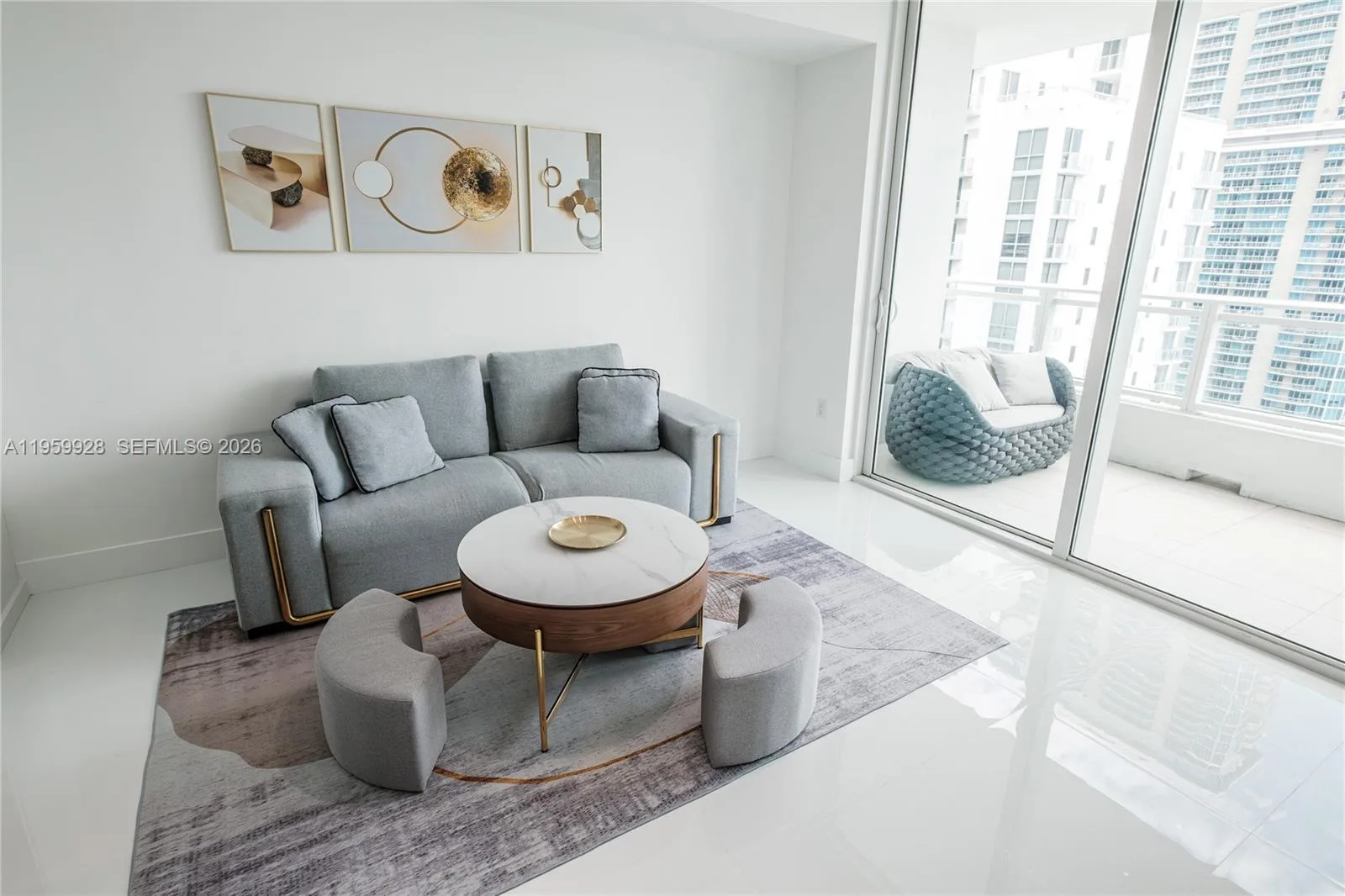 1080 Brickell Ave # 3904, Miami, FL 33131