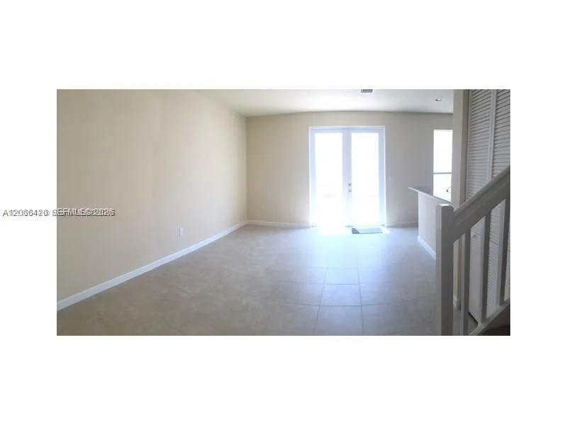 17120 SW 95th Ter # 17120, Miami, FL 33196 photo 12
