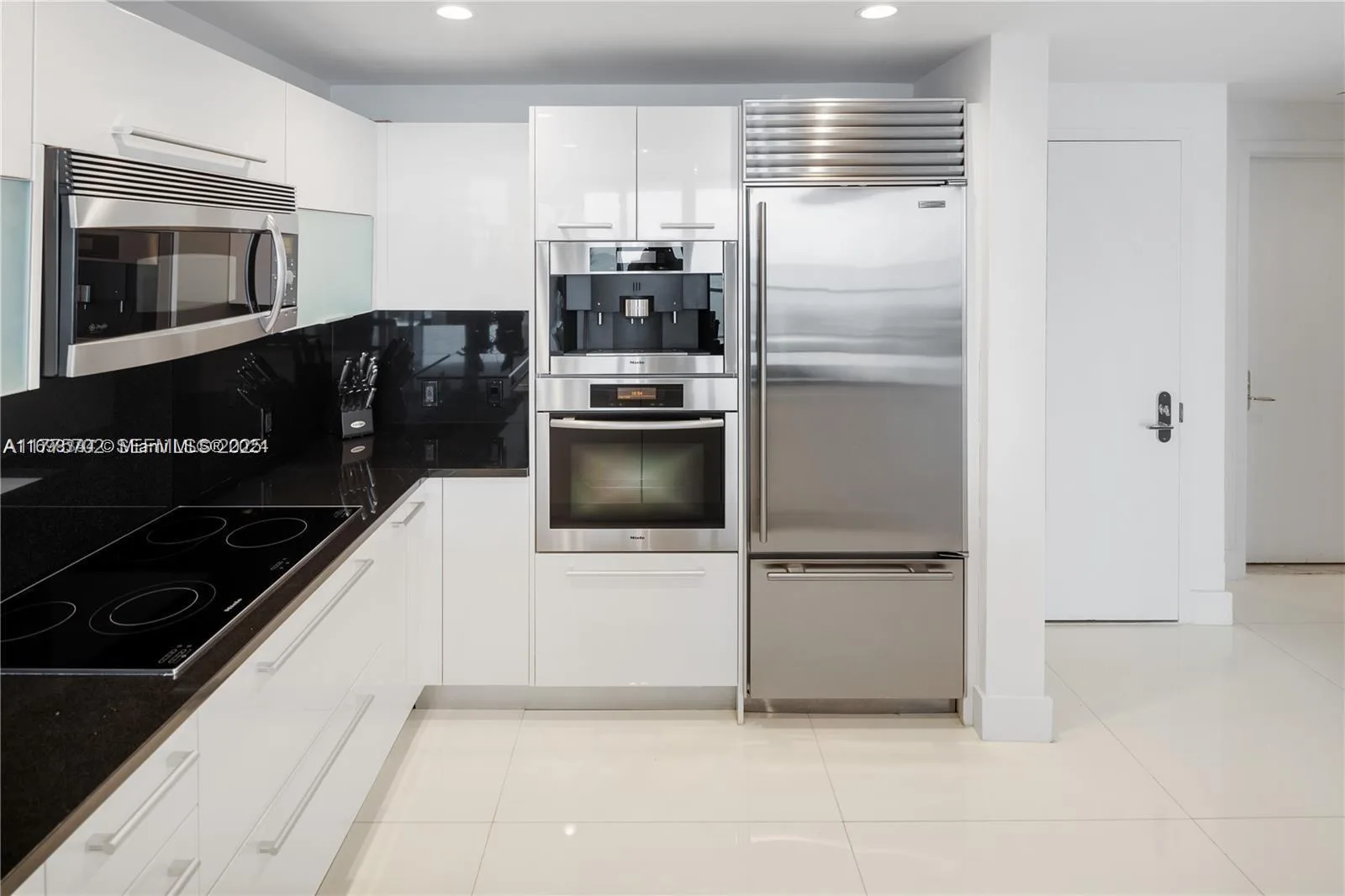17121 Collins Ave # 1703, Sunny Isles Beach, FL 33160 photo 7