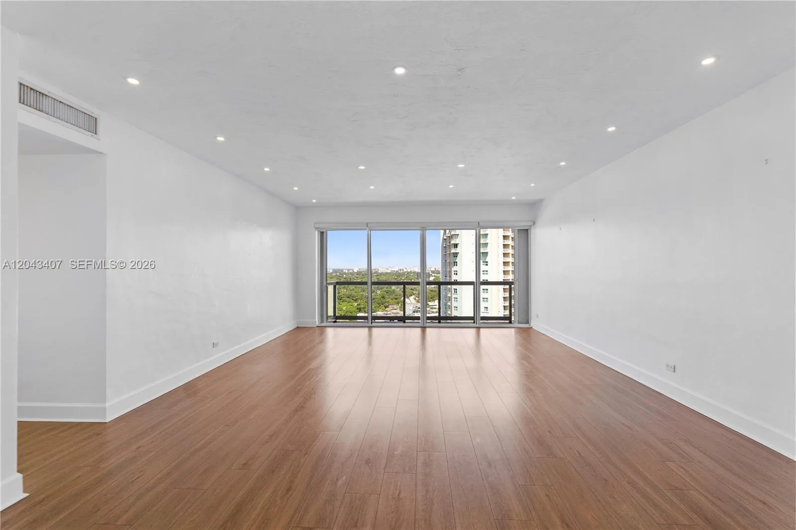 2451 Brickell Ave # PHL, Miami, FL 33129 photo 4