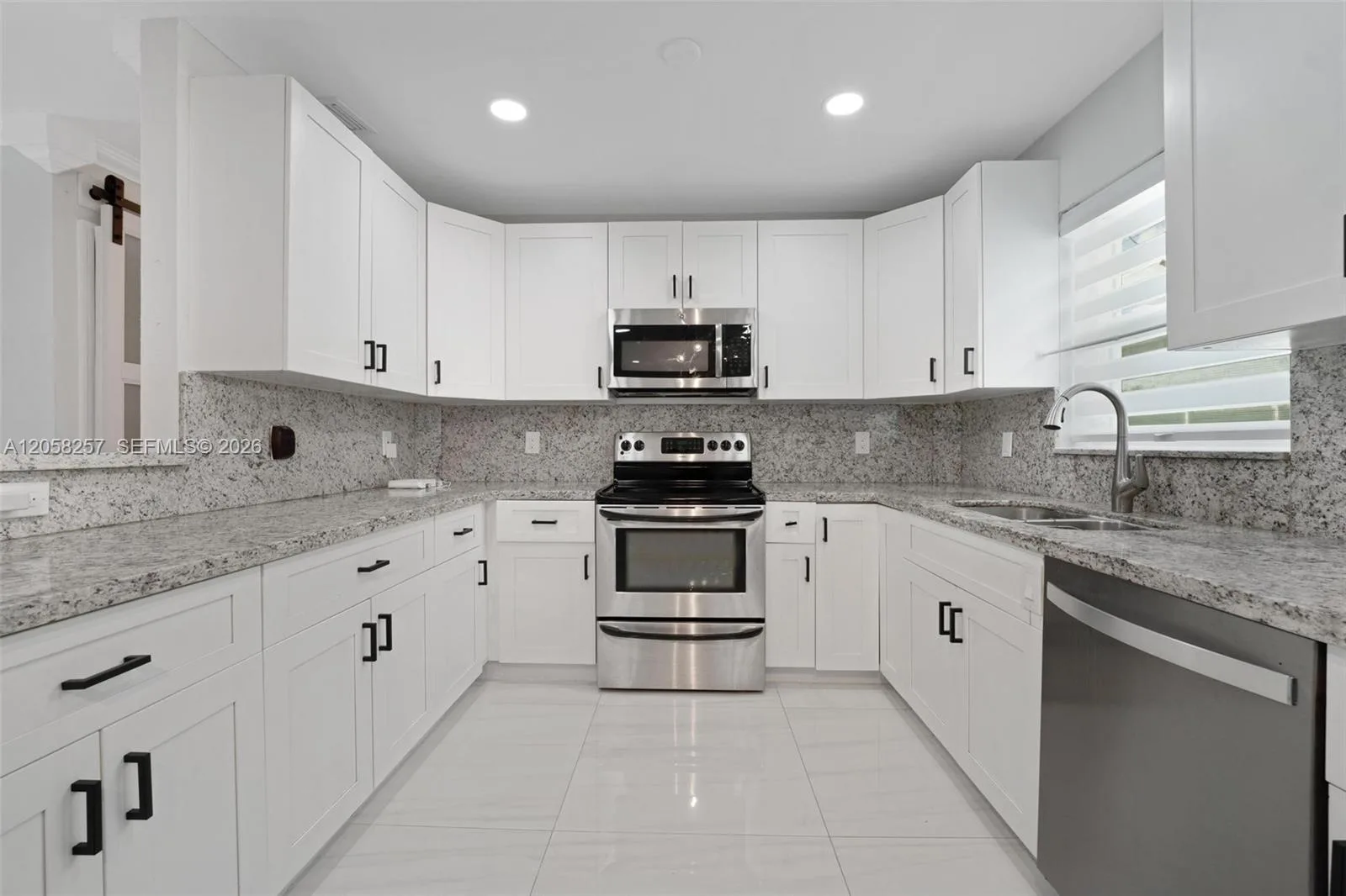 309 SE 3rd Ter, Deerfield Beach, FL 33441 photo 13