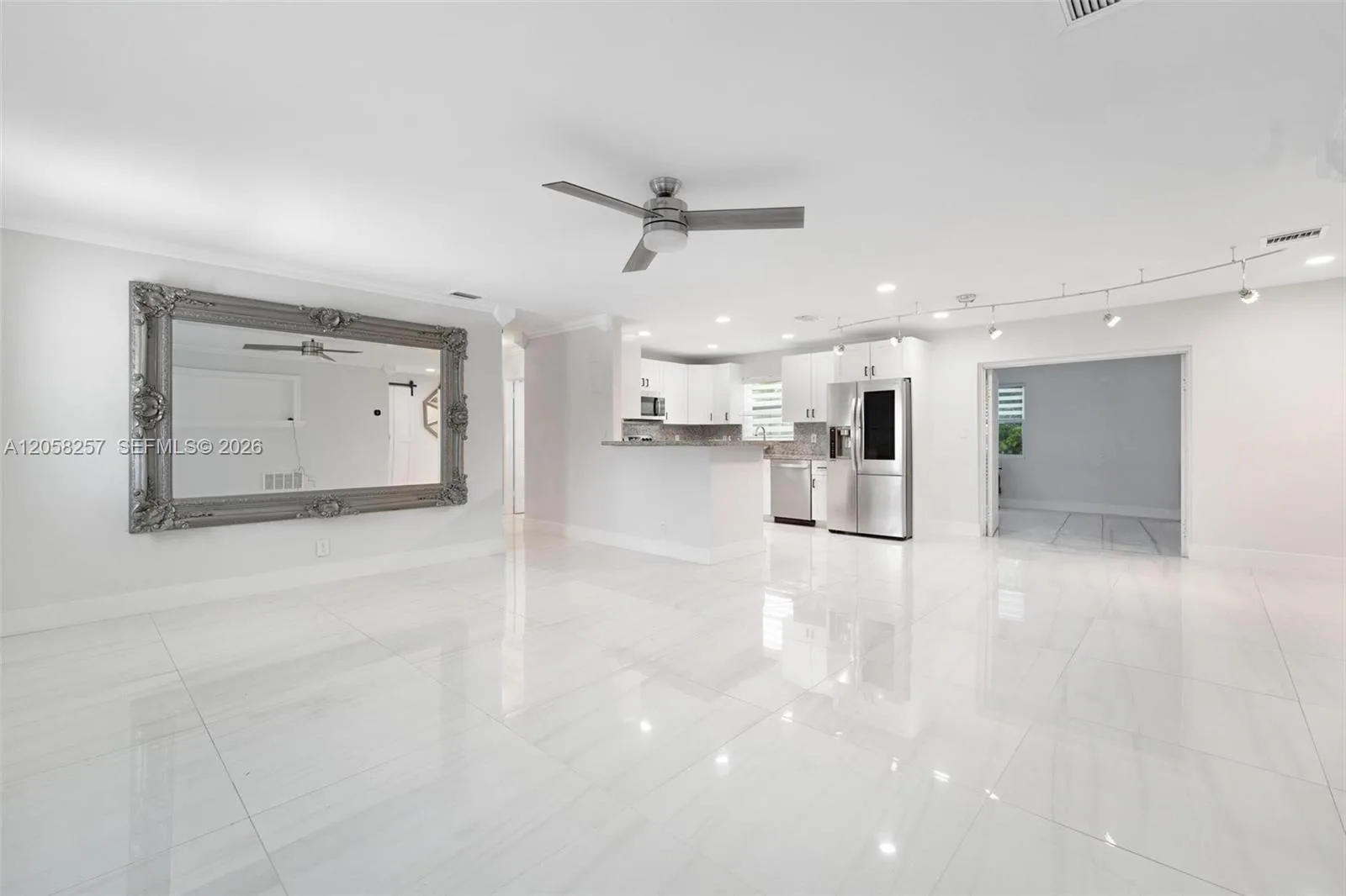 309 SE 3rd Ter, Deerfield Beach, FL 33441 photo 7