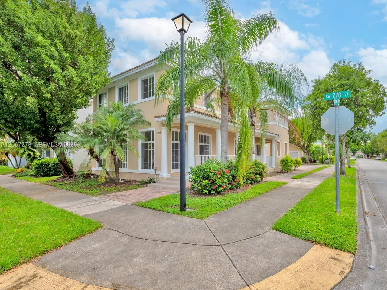 13954 SW 278th St, Homestead, FL 33032 photo 4