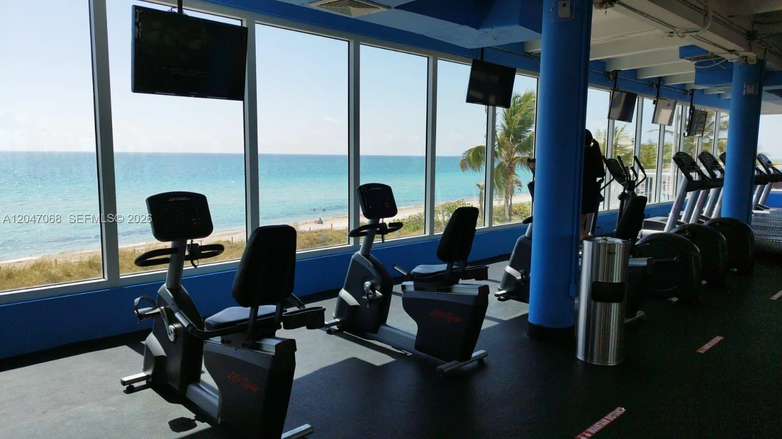 5401 Collins Ave # 1110, Miami Beach, FL 33140 photo 9