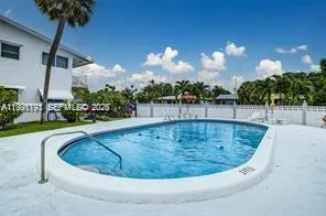 2020 NE 51st Ct # 203, Fort Lauderdale, FL 33308