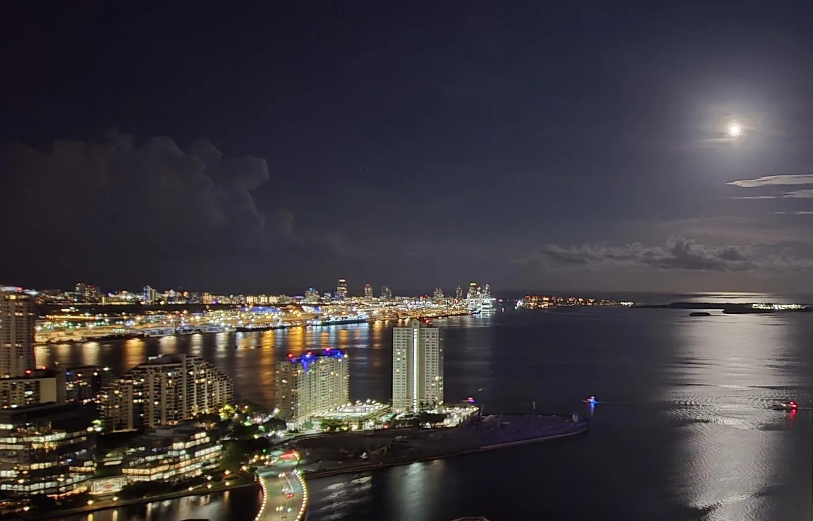 951 Brickell Avenue # 4308, Miami, FL 33131