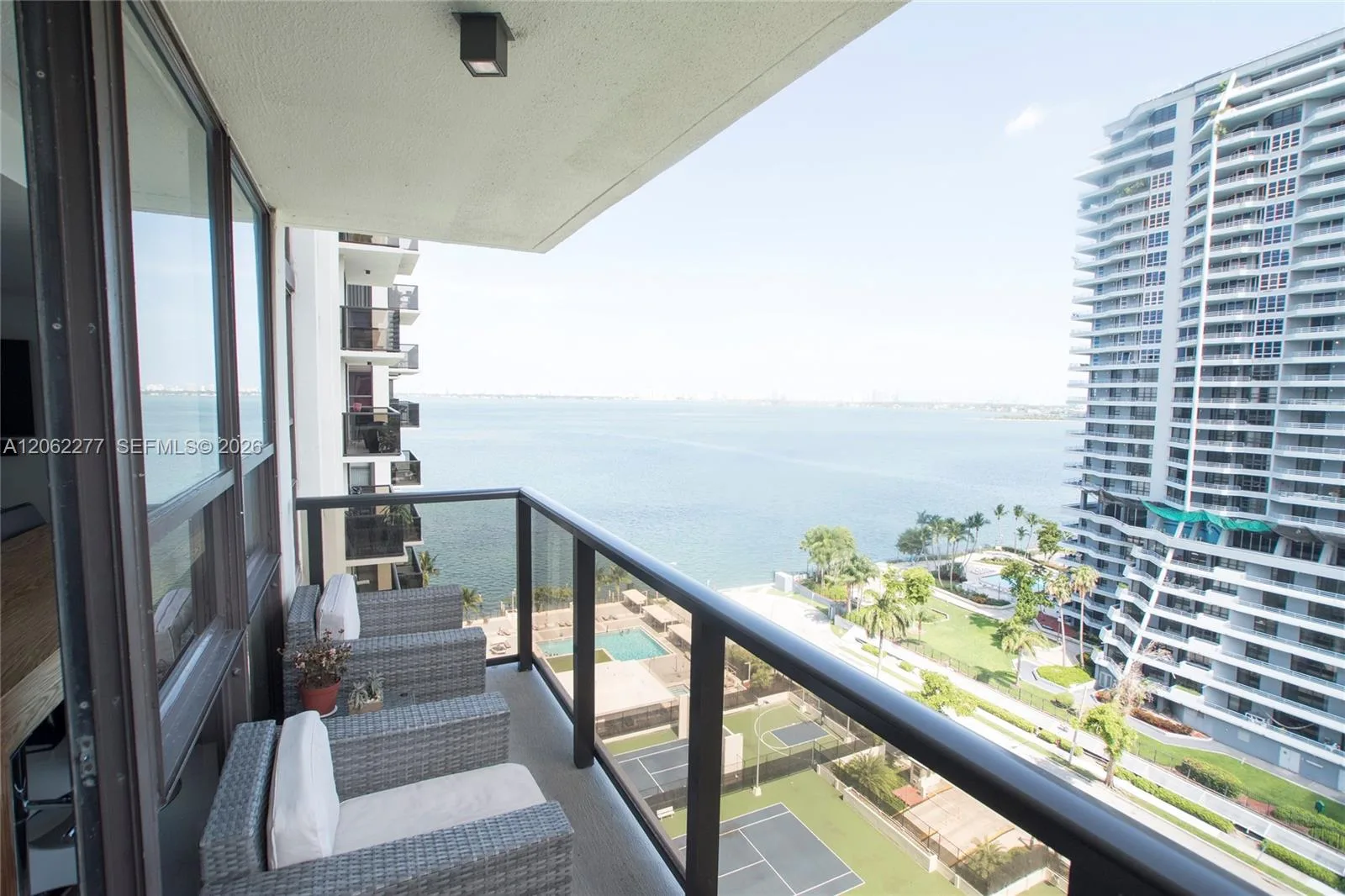 600 NE 36th St # 1507, Miami, FL 33137