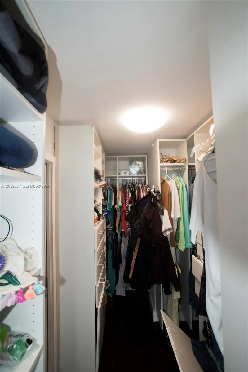 600 NE 36th St # 1507, Miami, FL 33137 photo 8