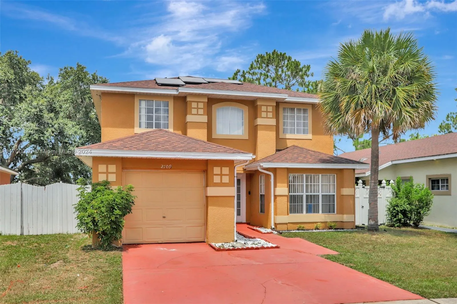 2709 Emerson Lane, Kissimmee, FL 34744 photo 2