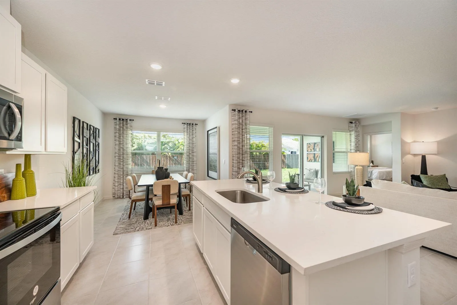 721 SE Celtic Avenue, Port St. Lucie, FL 34983 — zdjęcie 5