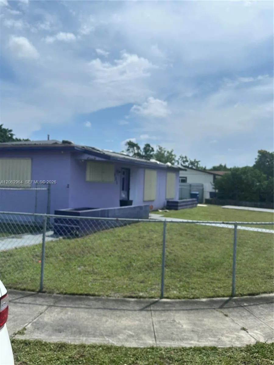 3431 NW 194th Ter, Miami Gardens, FL 33056 photo 3