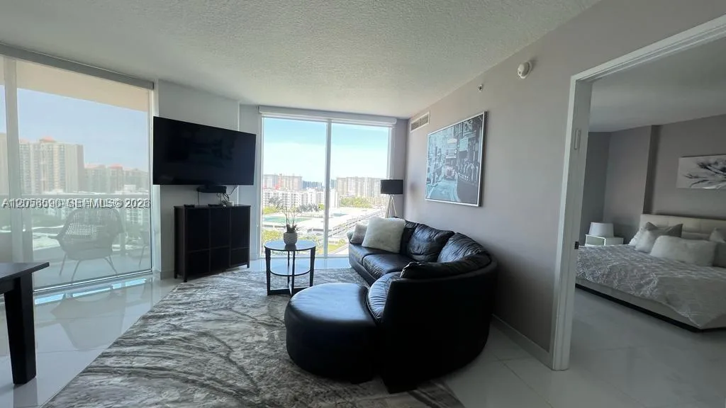 150 Sunny Isles Blvd # 1-1202, Sunny Isles Beach, FL 33160