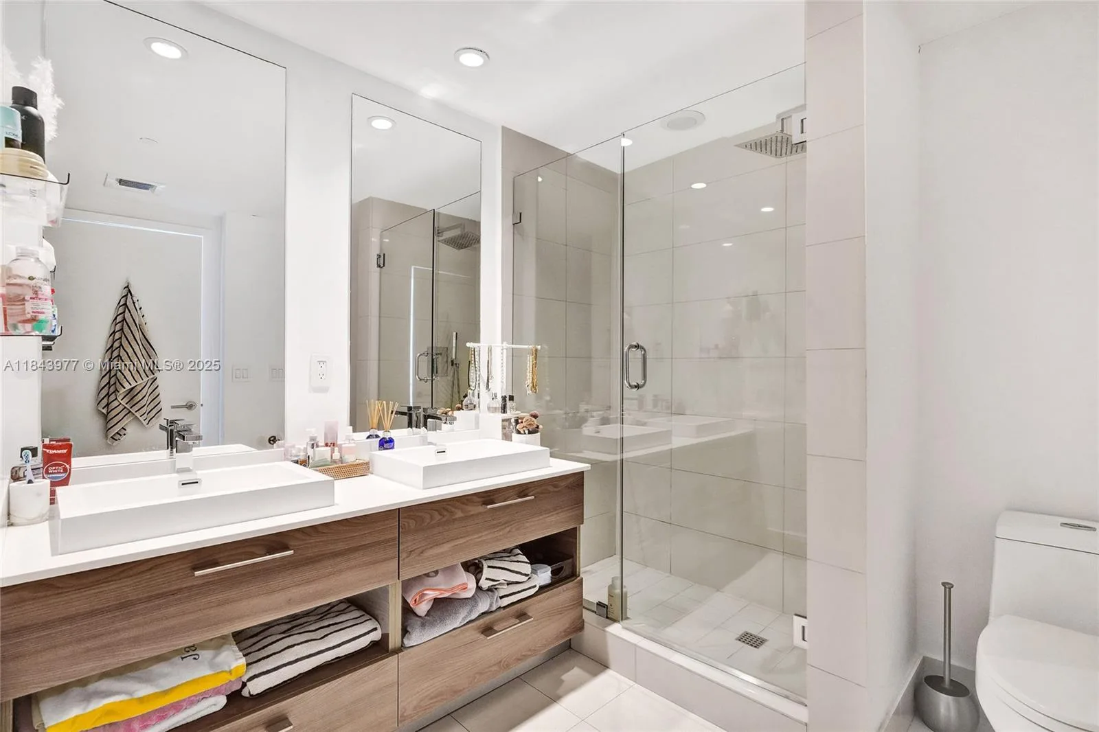 1300 S Miami Ave # 2503, Miami, FL 33130 photo 11