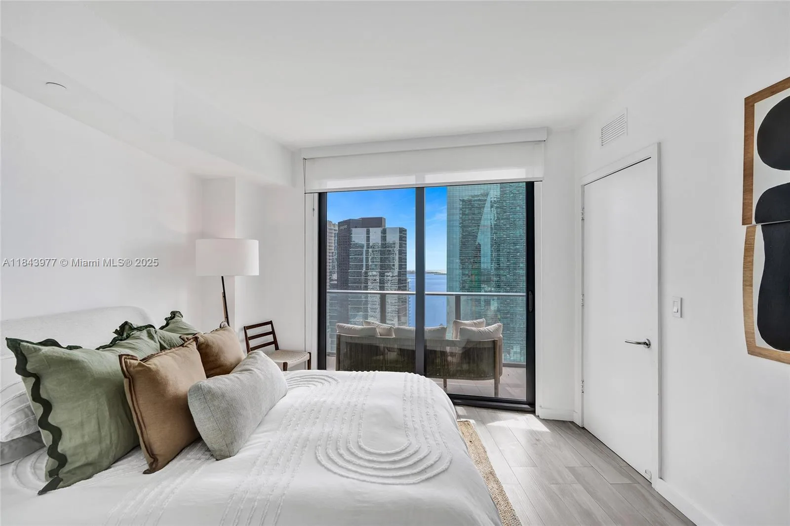 1300 S Miami Ave # 2503, Miami, FL 33130 photo 3